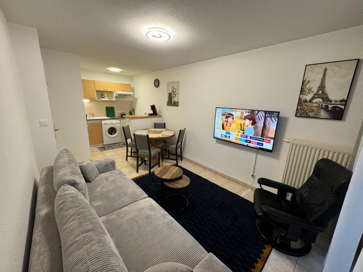 Appartement Calme Avec Balcon, A 4Km Du Centre, Parking, Wi-Fi, Netflix Gratuit Strazburg Dış mekan fotoğraf