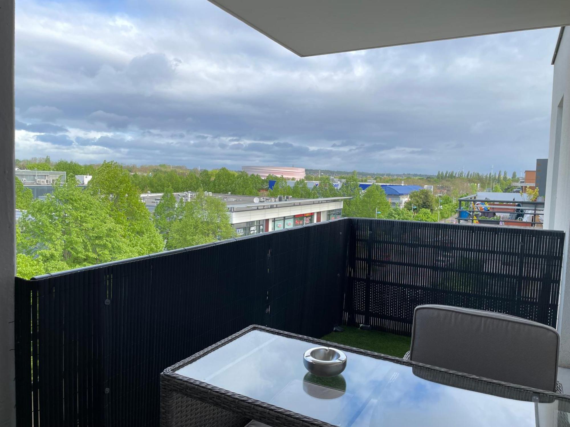 Appartement Calme Avec Balcon, A 4Km Du Centre, Parking, Wi-Fi, Netflix Gratuit Strazburg Dış mekan fotoğraf